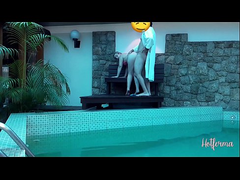 ❤️ Bos menjemput pembantu rumah ke kolam, tetapi tidak dapat menahan panas ❌ Lucah vk pada ms.xxxbunker.ru ﹏